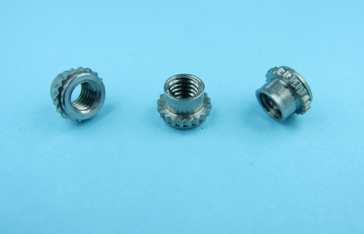 Rivet- Standoffs- Round Knurled Head